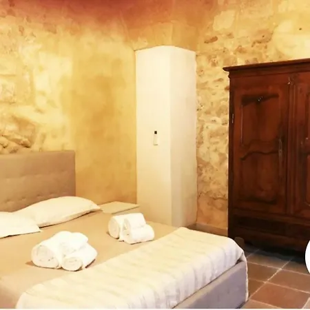 Dimora Salentina Nel Centro Storico Di *